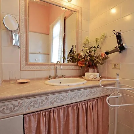 La Sassolina Villa