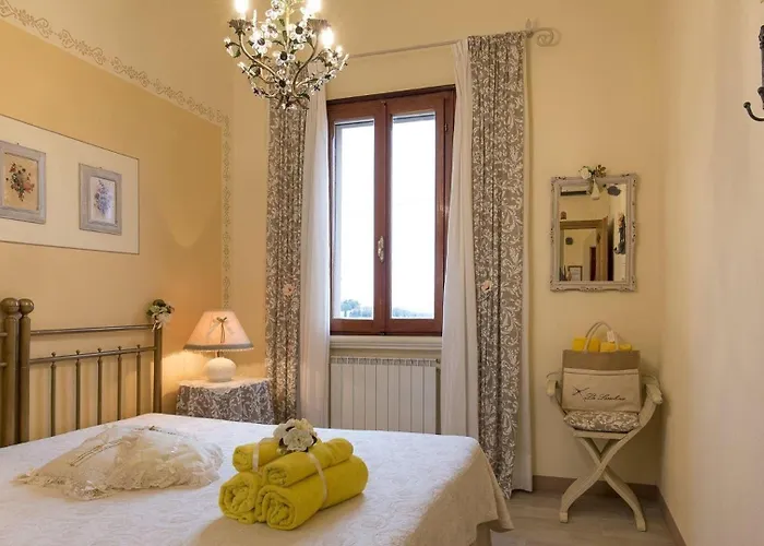 La Sassolina Villa *